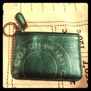 Coach keychain cardholder wallet (authentic).